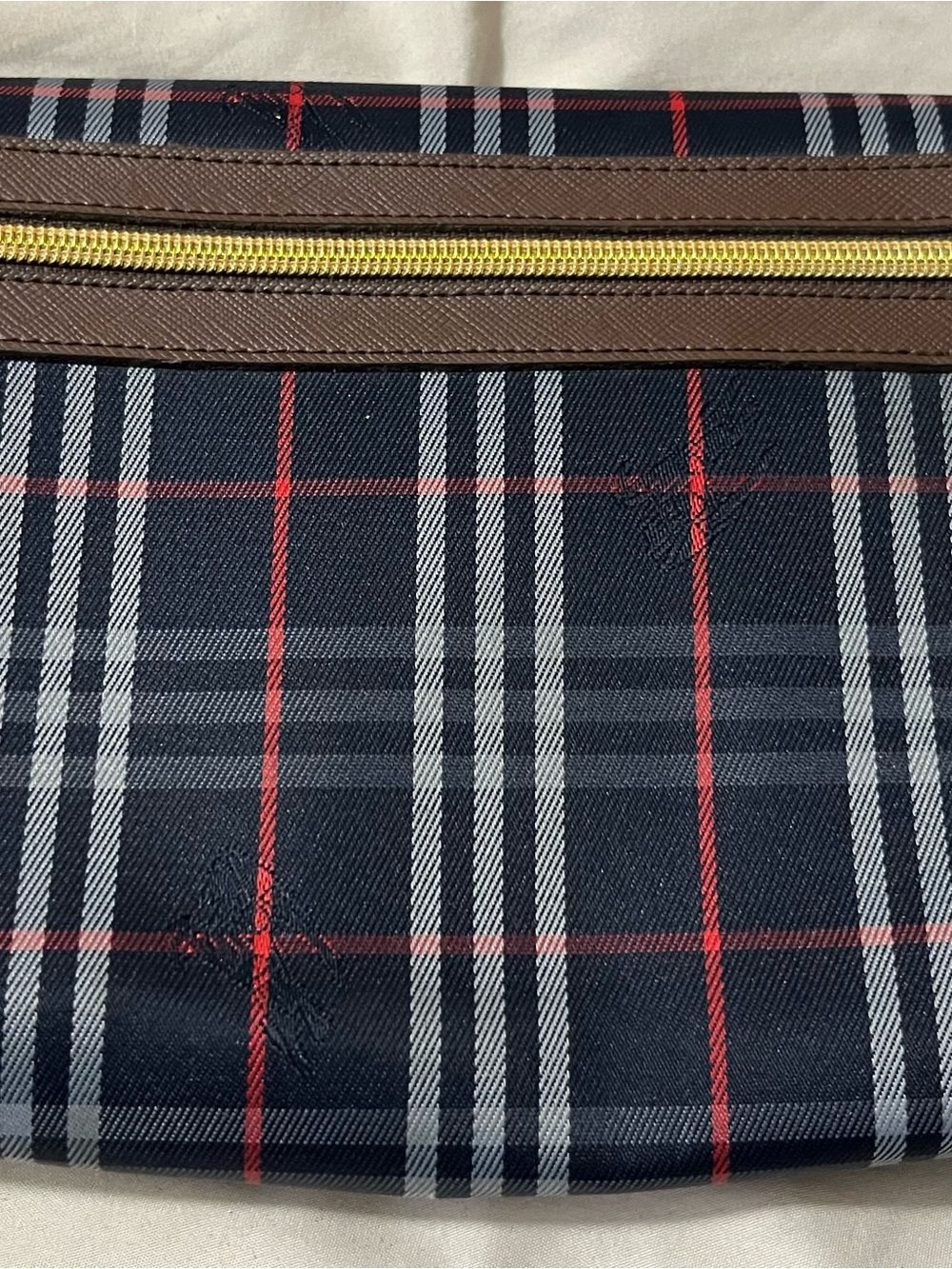 Burberry Navy Plaid Clutch Bag with Gold Emblem - Picture 5 of 7